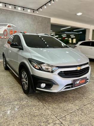 CHEVROLET ONIX 1.4 MPFI ACTIV 8V FLEX 4P AUTOMÁTICO